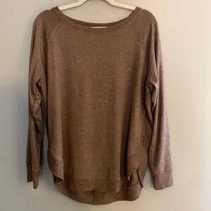 Maurice’s brown top size large